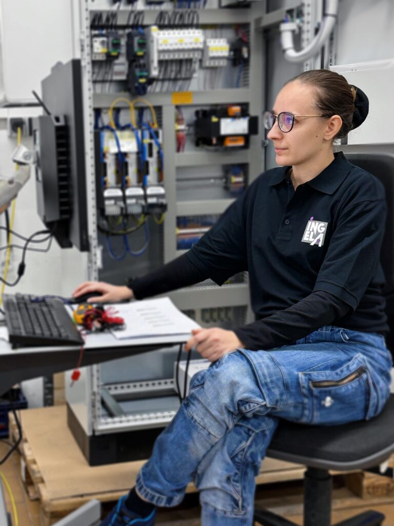Mechatronikerin bei Ingela